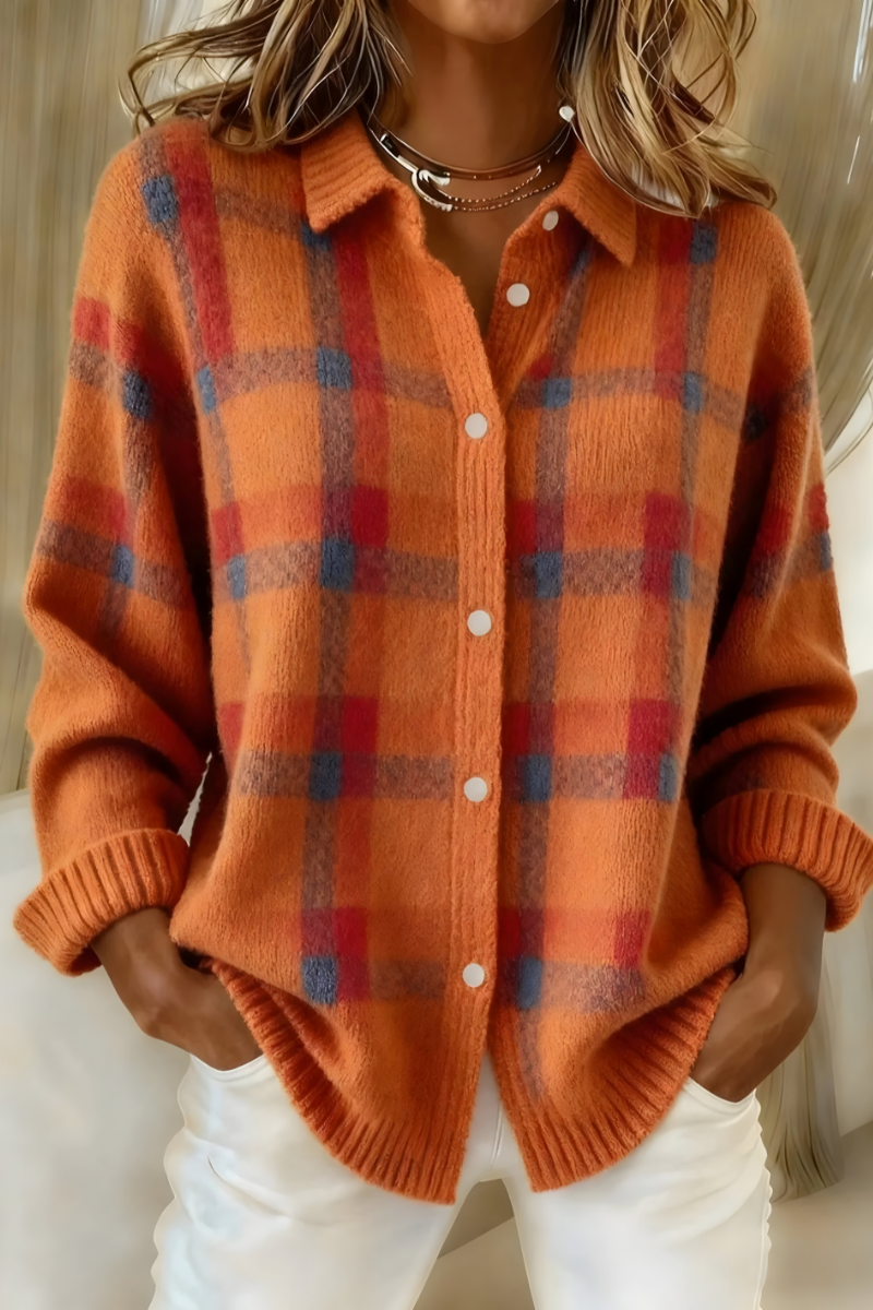 anna-cardigan-en-tricot-doux-a-carreaux