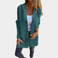 caroline-prijemna-bunda-na-knofliky
