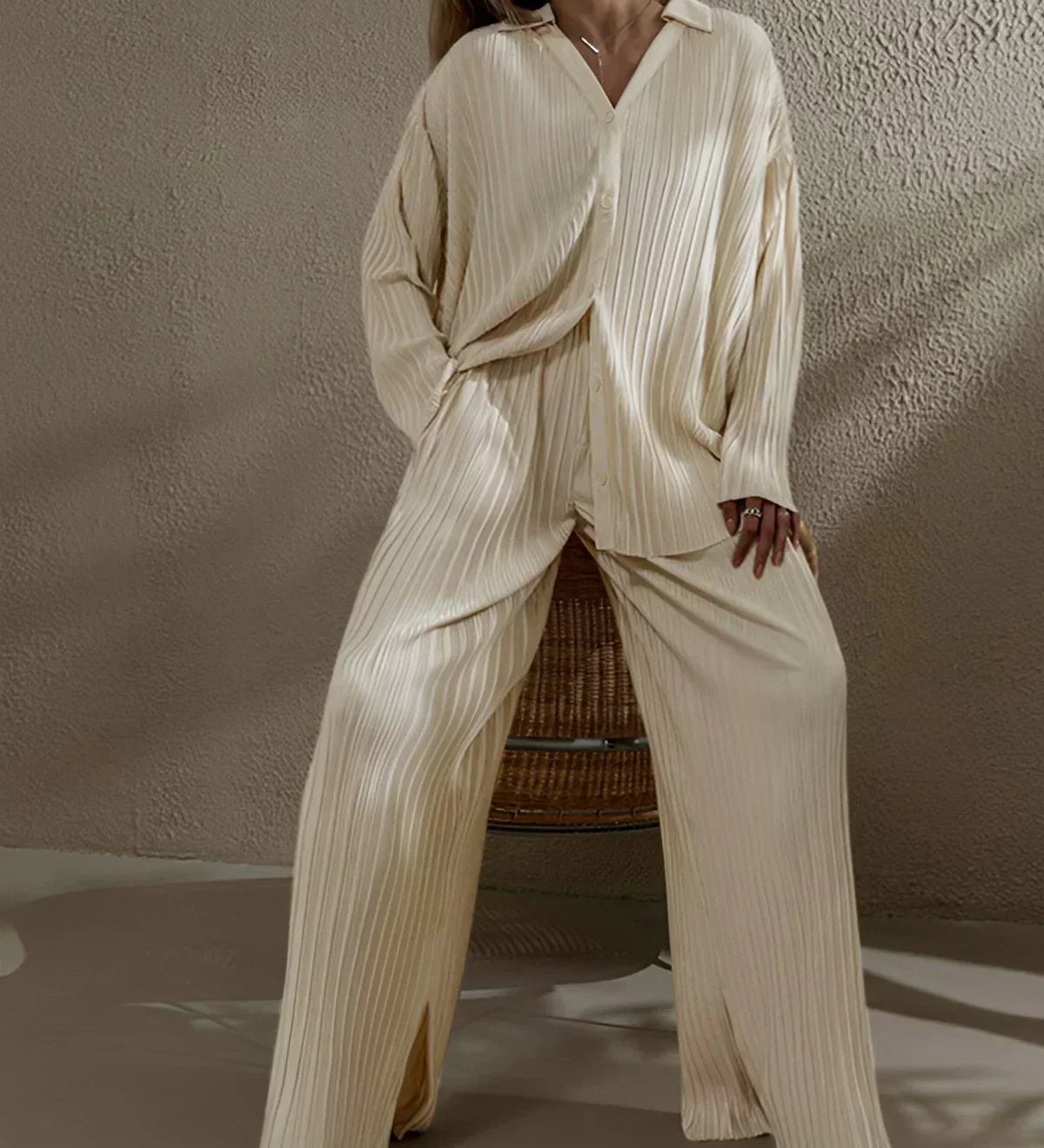 Valeria Dámské kalhoty oversized střihu - produktová fotografie