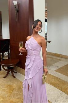 Tereza – Elegantní plisované šaty s asymetrickým střihem