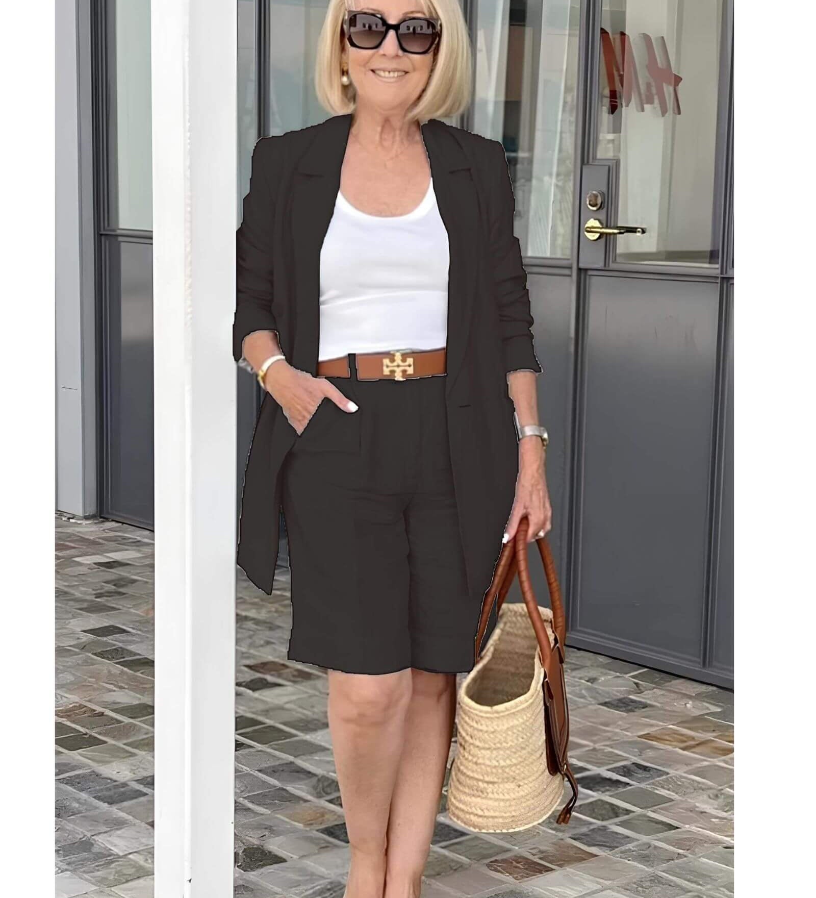 Verona Elegantní blejzr, barva černá